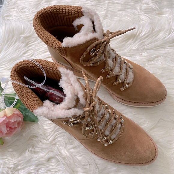 kate spade new york
Willow Suede Shearling Lined Wedge
Hiker Booties - Picture 10 of 12